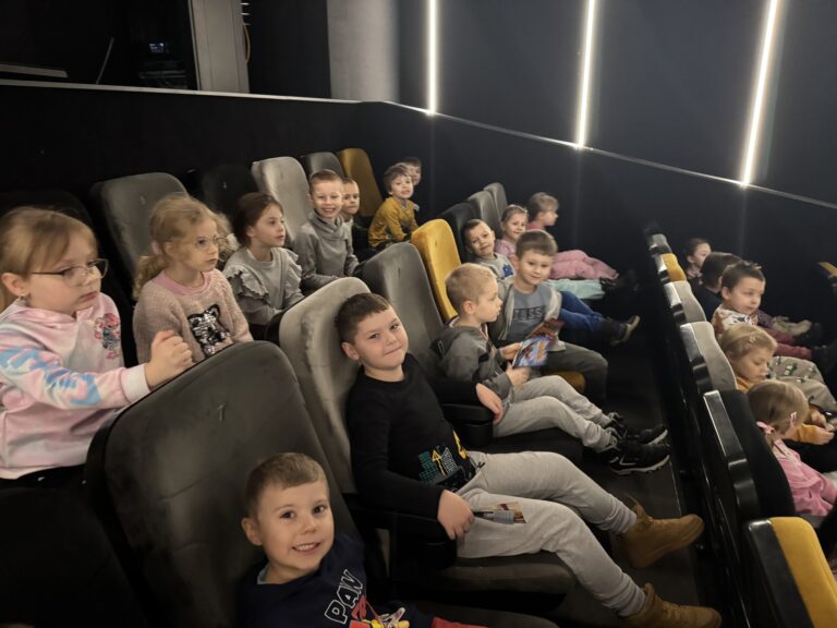 PROJEKT EDUKACJI FILMOWEJ – MAŁE HORYZONTY